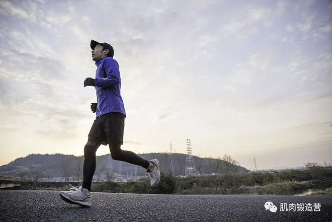 金沙乐娱场夏日跑步小常识知道这几个知识点减肥不再迷茫